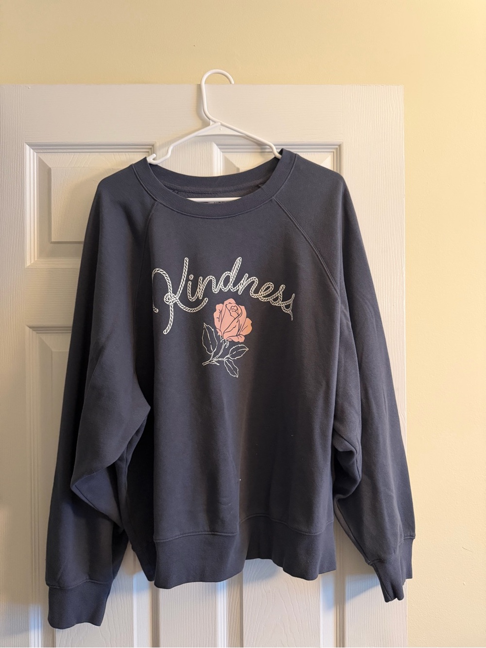 Old Navy Heather Gray Crewneck Sweatshirt with Navy Tag